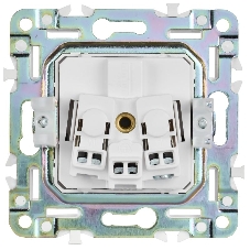 Розетка IEK SKANDY SK-R04B (SK-R14-16-K10) с заземлением, с защитными шторками 16А, бежевый
