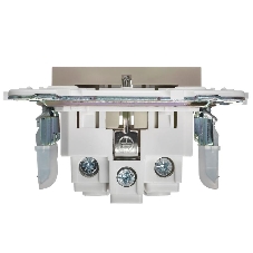 Розетка IEK SKANDY SK-R04B (SK-R14-16-K10) с заземлением, с защитными шторками 16А, бежевый