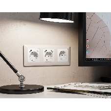 Комплект механизма электрической розетки ALFA Белый матовый 2USB A+A 18W (быстрая зарядка) с/з QUANT (AP1290, VM155) MA129010