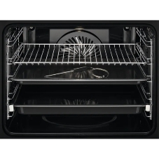 Встраиваемый духовой шкаф Electrolux EOE9P3XT электрический с конвекцией, объем 72 л, 17 режимов, очистка паровая, 3 стекла в дверце, направляющие проволочные + телескопические (1 уровень),черное стекло и черный матовый,термозонд