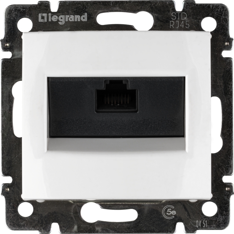 Компьютерная розетка Legrand Valena 774230, белая RJ45 5 кат UTP