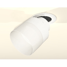 Светильник Ambrella Light XM8101521 SWH/FR белый песок/белый матовый GX53 (A2241, A2105, C8101, N8402)