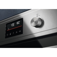 Встраиваемая электрическая духовка Electrolux EOF4P56X