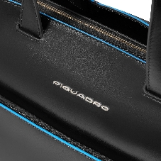 Деловая сумка женская с отделением для ноутбука Piquadro Blue Square BD6680B2/N натур.кожа черный