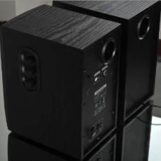 Колонки MICROLAB B70 черный 20W RMS