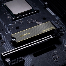 Накопитель SSD ADATA LEGEND 860, 500Gb, PCIe 4.0 x4, M.2 2280, NVMe, R/W 5000/3000, с радиатором