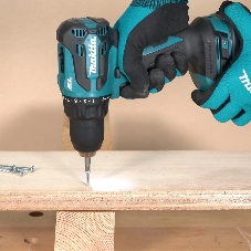 Дрель-шуруповерт Makita DDF490Z, 18 В, 0 Ач, 50 Нм, бесщеточный