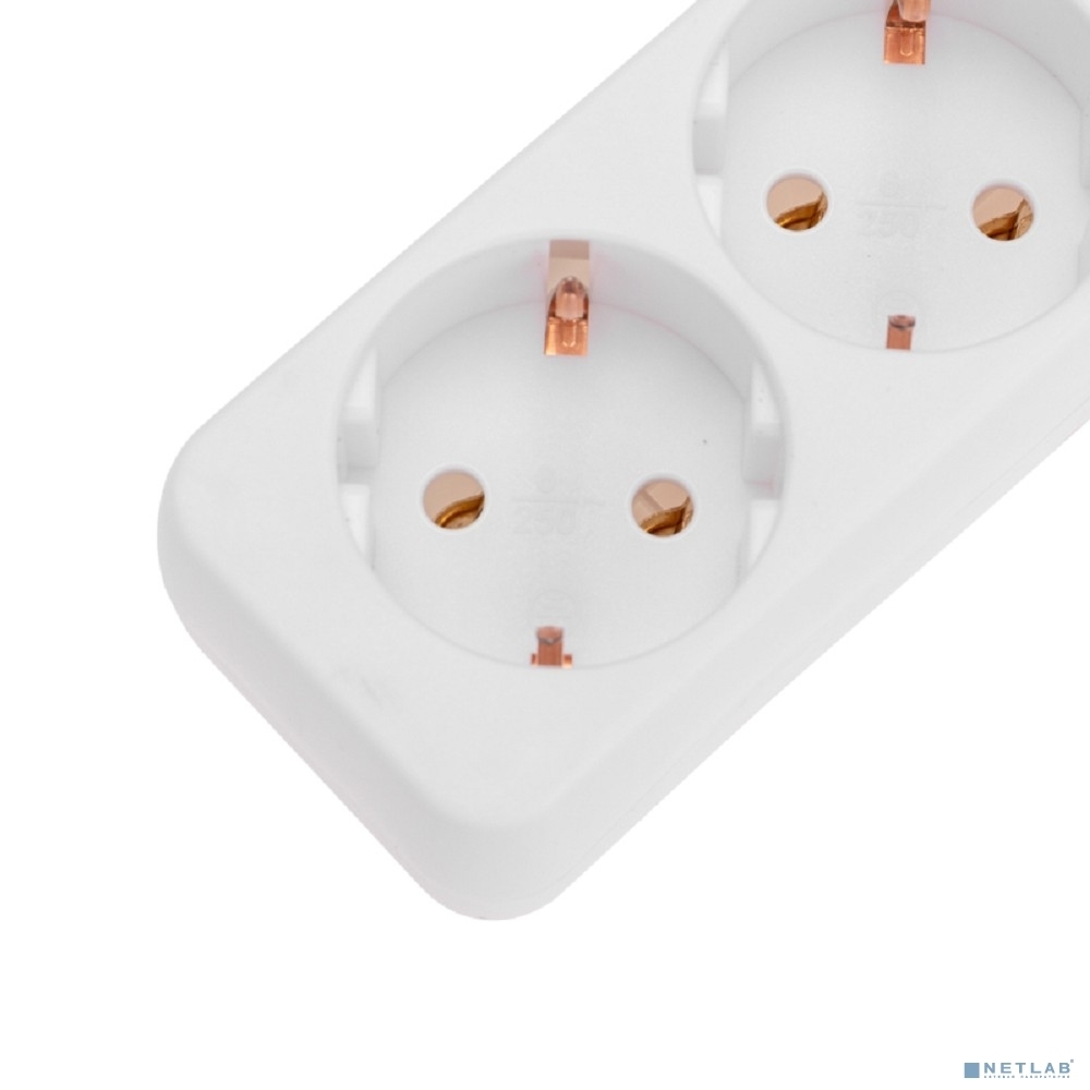 Удлинитель PROconnect 3 гнезда, 1,5 м, 3х0,75 мм², с/з, белый