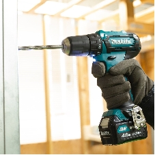 Дрель акк MAKITA DF333DZ 12В, Li-ion, БЗП-10мм, 1700об\м, 1.1кг