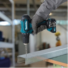 Дрель акк MAKITA DF333DZ 12В, Li-ion, БЗП-10мм, 1700об\м, 1.1кг