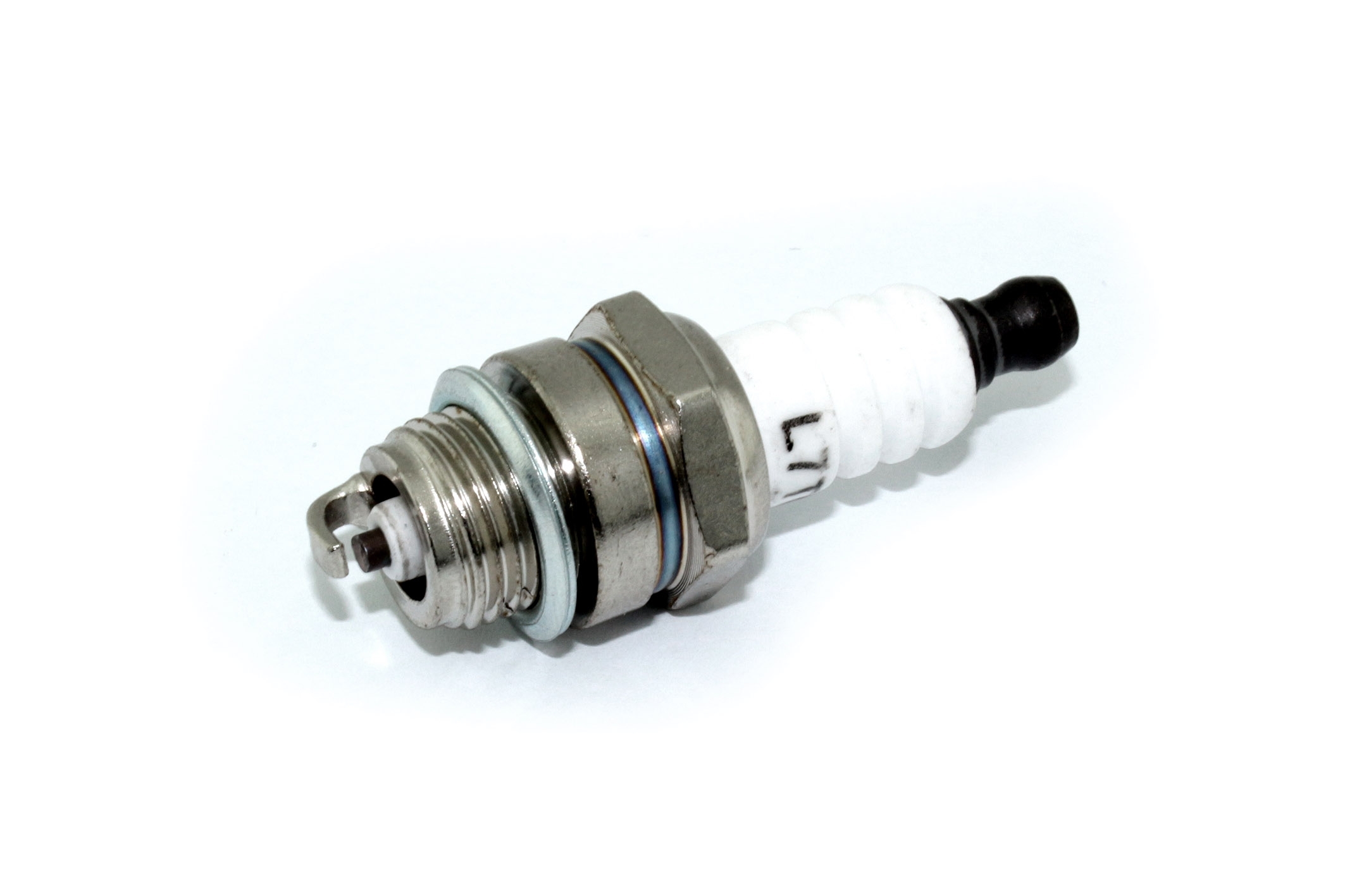 Свеча зажигания для бензопилы L7T 14mm-19mm Hexagon 2 контакта