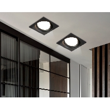 Светильник Ambrella light TN52233 BK черный IP20 GX53 110*110*44