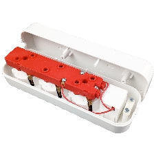 Колодка AY-KA 3-местн. с/з с USB, белый 7731000 (7730200)