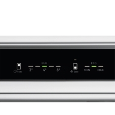 Холодильник встраиваемый ELECTROLUX ENT6MD19S3 комбинированный No Frost (морозильная камера), электронное управление, полезный объём: 269 л (207 + 62 л), перенавешиваемые двери, складная полка, полка для вина, лоток для яиц, 54x54.9x189.5 см