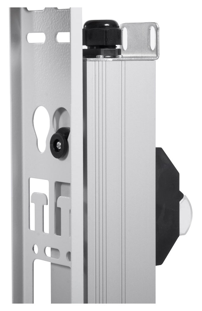 Блок силовых розеток Rem Rem-32, Shuko х 20, IEC 60320 С19 х 12, вход колодка, 19