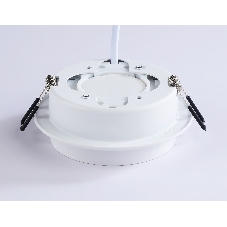 Светильник Ambrella light TN5225 WH белый GX53 D110*35