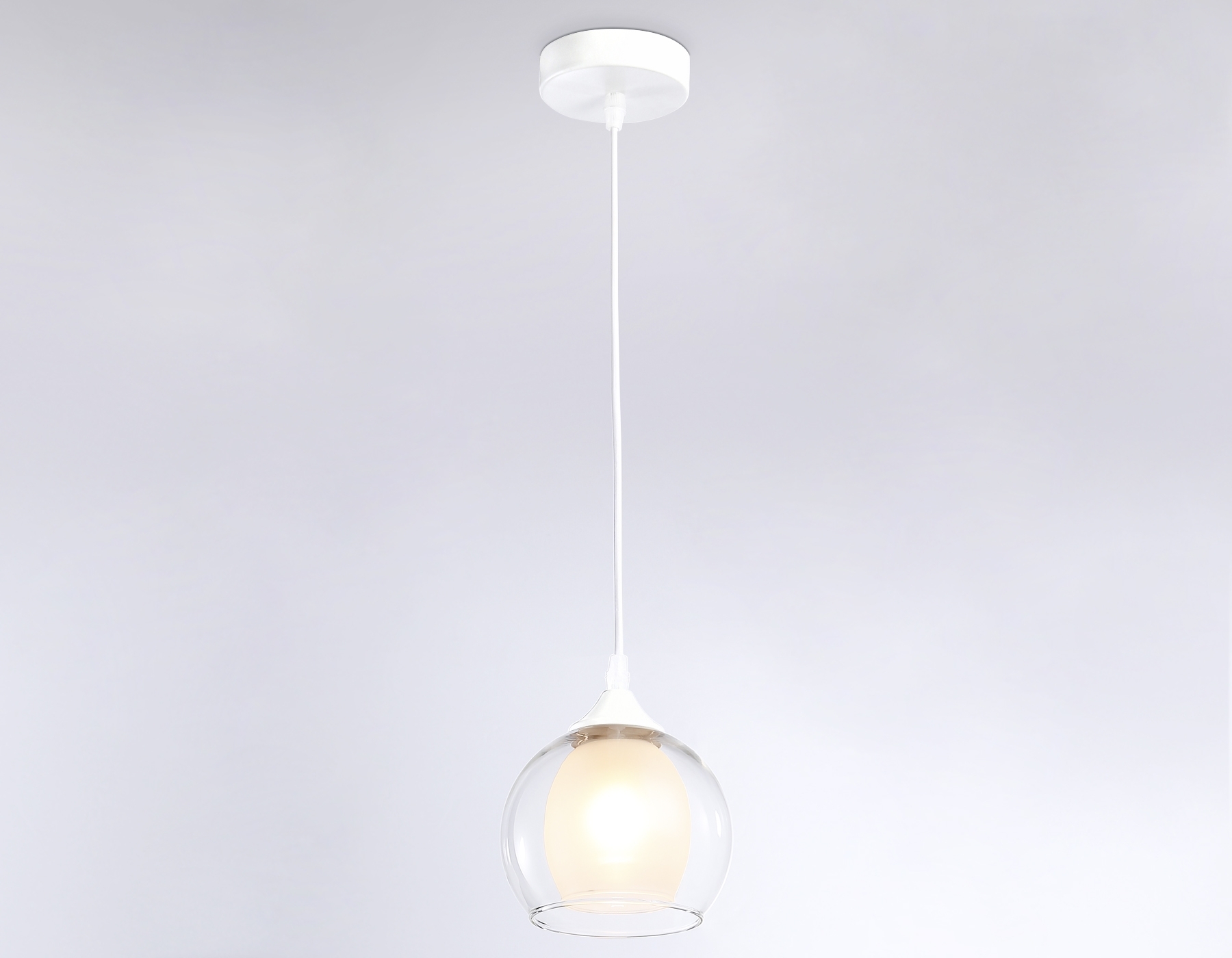 Светильник Ambrella light TR3538 WH/CL/FR белый/прозрачный/белый матовый E27 max 40W D130*800