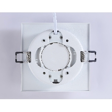 Светильник Ambrella light TN5229 WH белый GX53 110*110*35