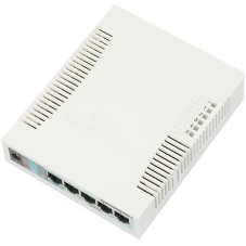 Коммутатор сетевой MikroTik RB260GS RouterBOARD 260GS 5-port Gigabit smart switch with SFP cage, SwOS, plastic case, PSU
