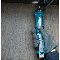 Отвертка аккумуляторная Makita DF012DSE