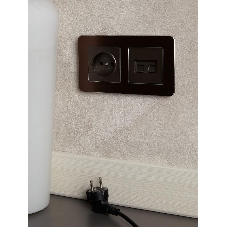 Рамка 2-мест. РУ-2-1-Бр RE AL IEK BRITE DECOR Коричневый металл скругл.угол