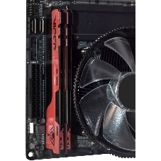 Оперативная память Patriot Viper Elite II, DDR4, 8GB (1x8 GB), 2666 MHz, CL16, DIMM, радиатор, красный