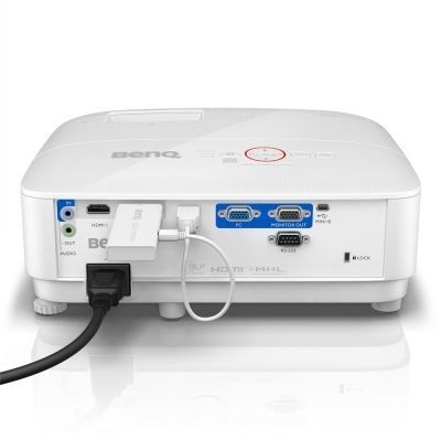 Проектор BenQ TH671ST DLP DC3 DMD; 1080P; 3000 AL; 1.2x zoom; High contrast ratio 10,000:1; Light Sensor thechnology; SmartEco ; 15,000 hrs lamp life; 5W speaker; HDMI x 2; MHL
