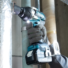 Гайковерт Makita DTW700Z ак(уд) BL-Motor, 18В, Li-ion, БЕЗ АКБ и БЕЗ ЗУ